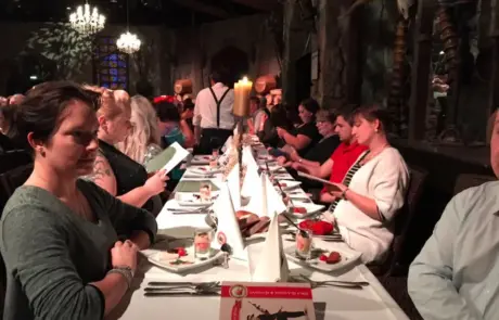 weihnachtsfeier-2017-gallery-009 Weihnachtsfeier 2017 - Ein toller Abend mit dem Team – Galeriefoto 9